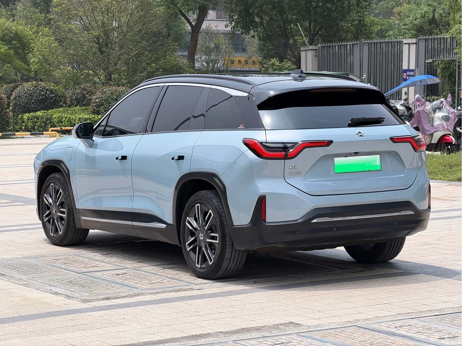 NIO ES6, 2022 4