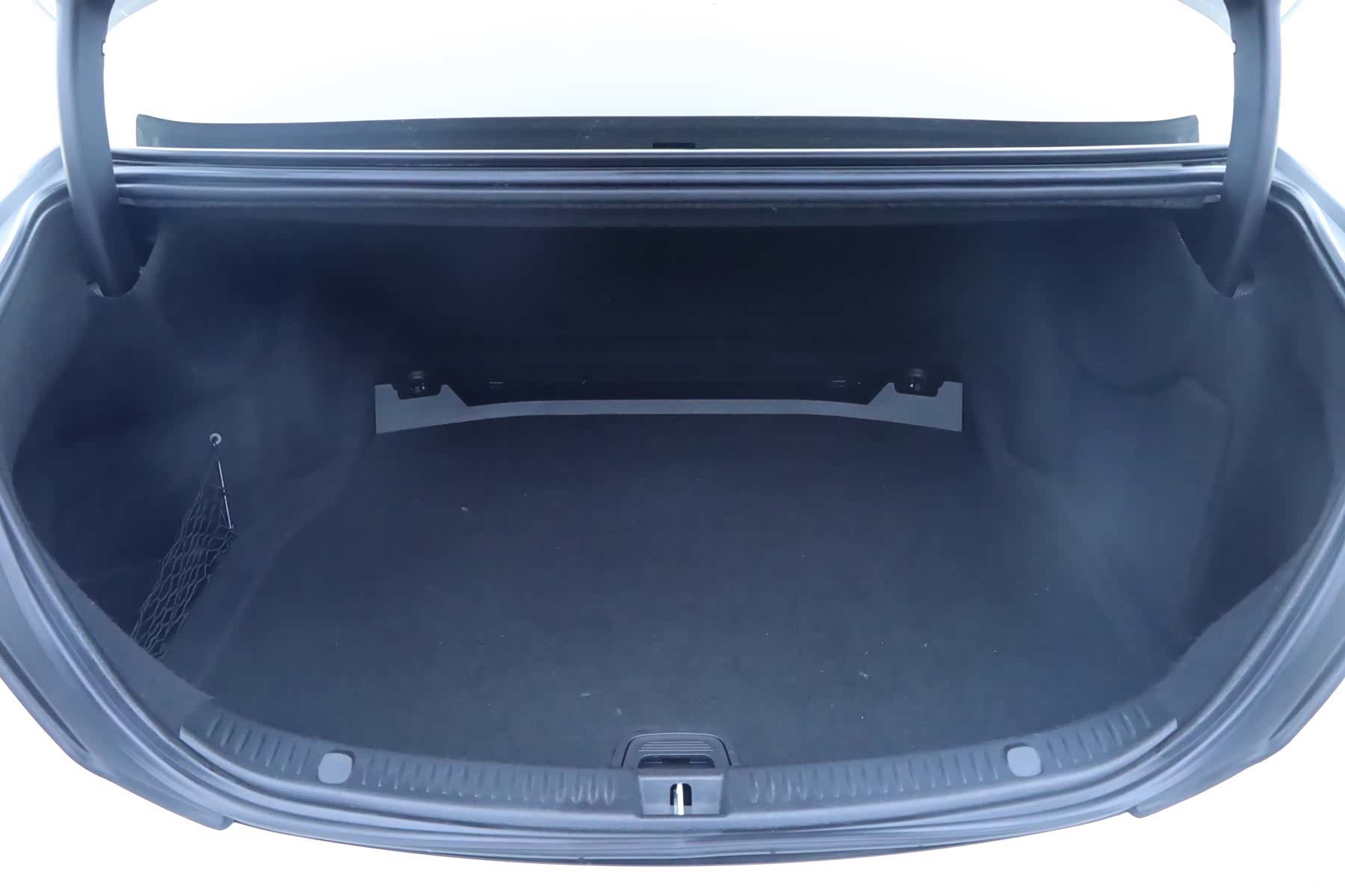 Mercedes-Benz E-Class, 2017 23