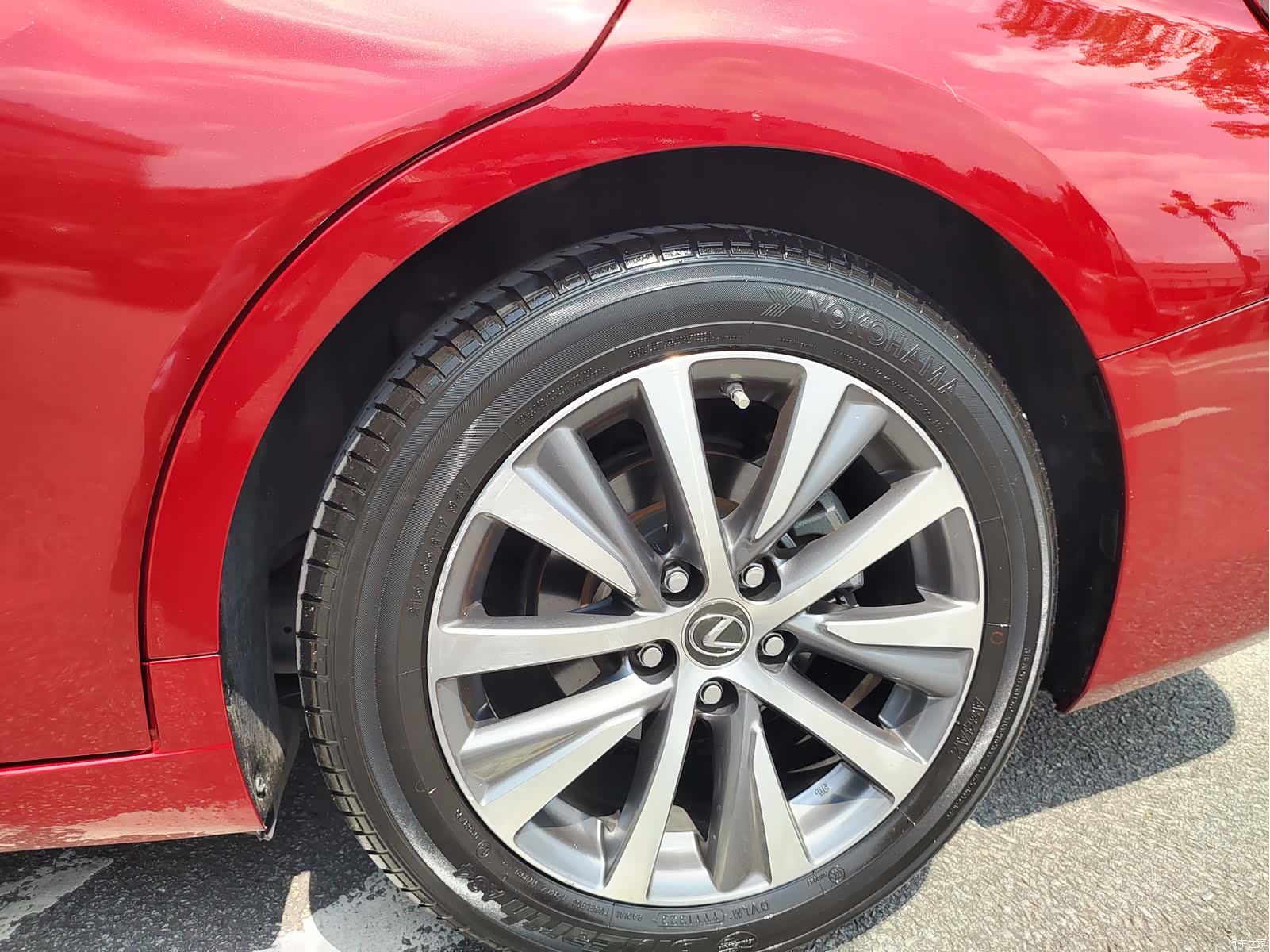 Lexus ES, 2019 19