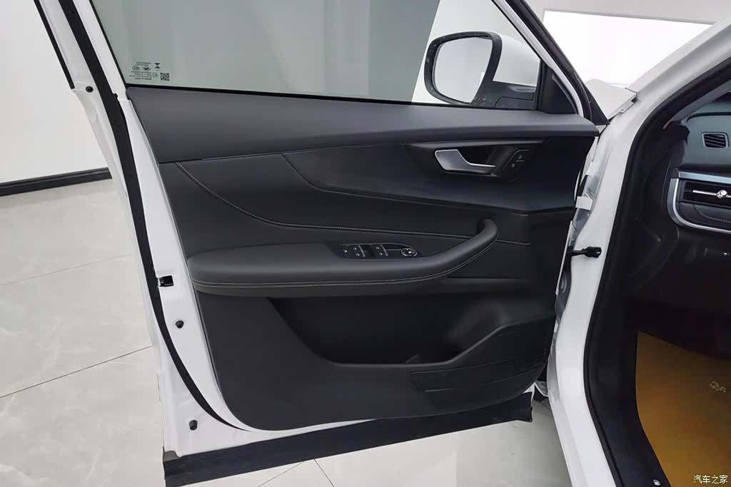 Chery Tiggo 5x, 2025 7