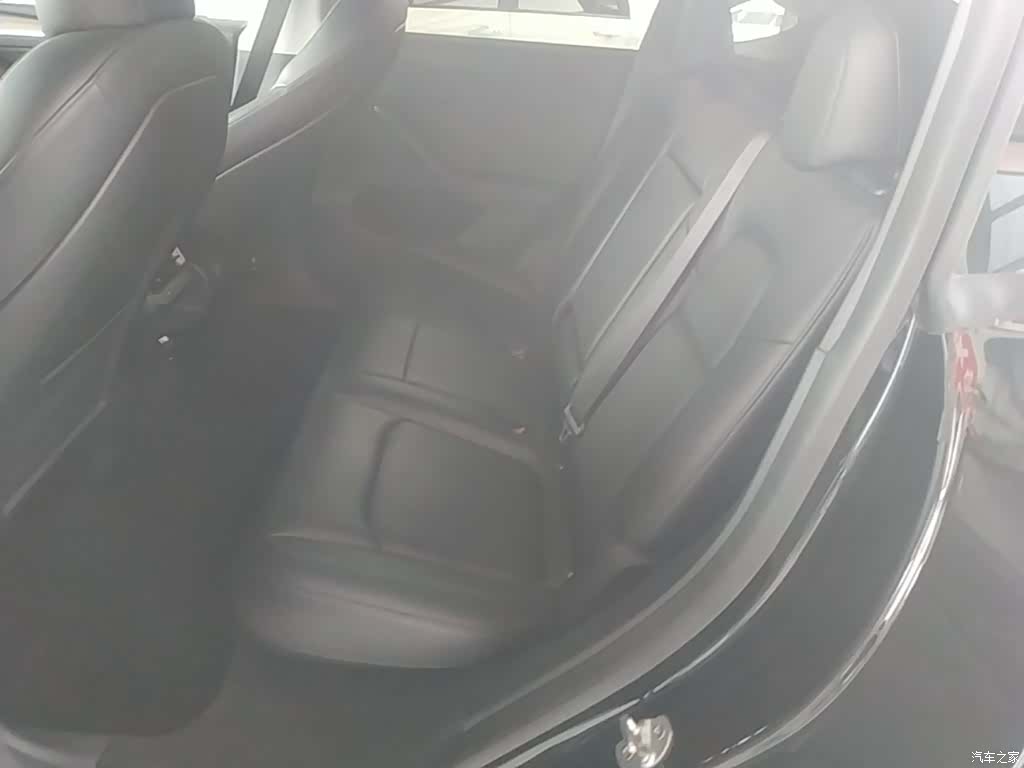 Tesla Model Y, 2021 17