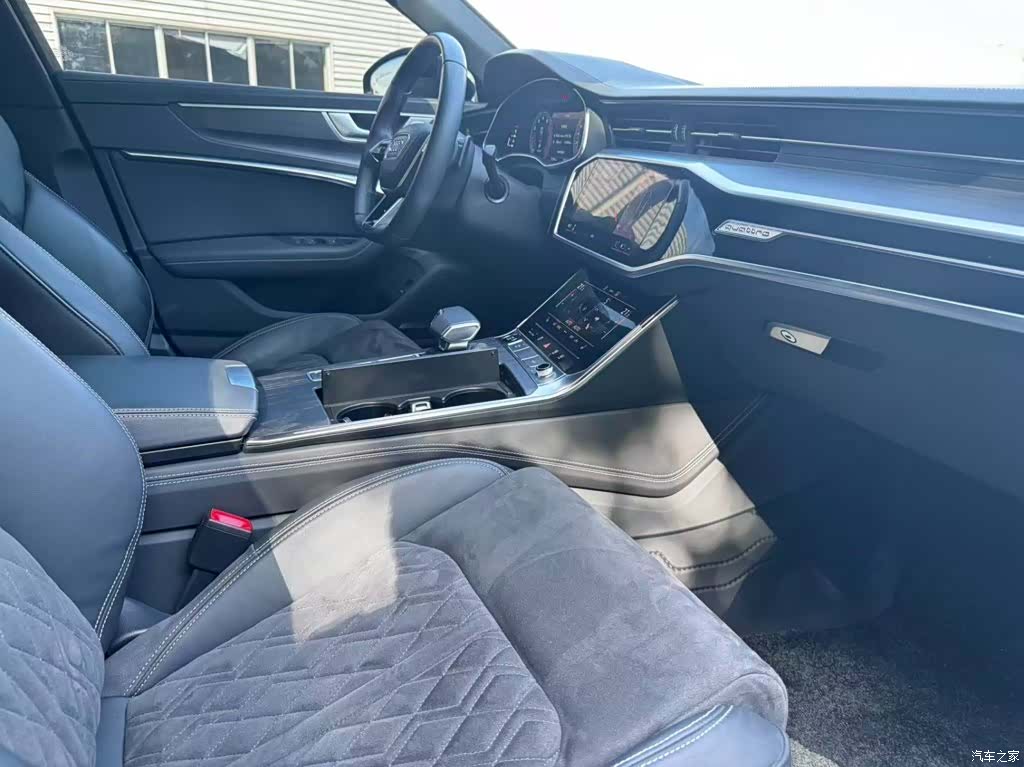Audi A6L, 2025 8