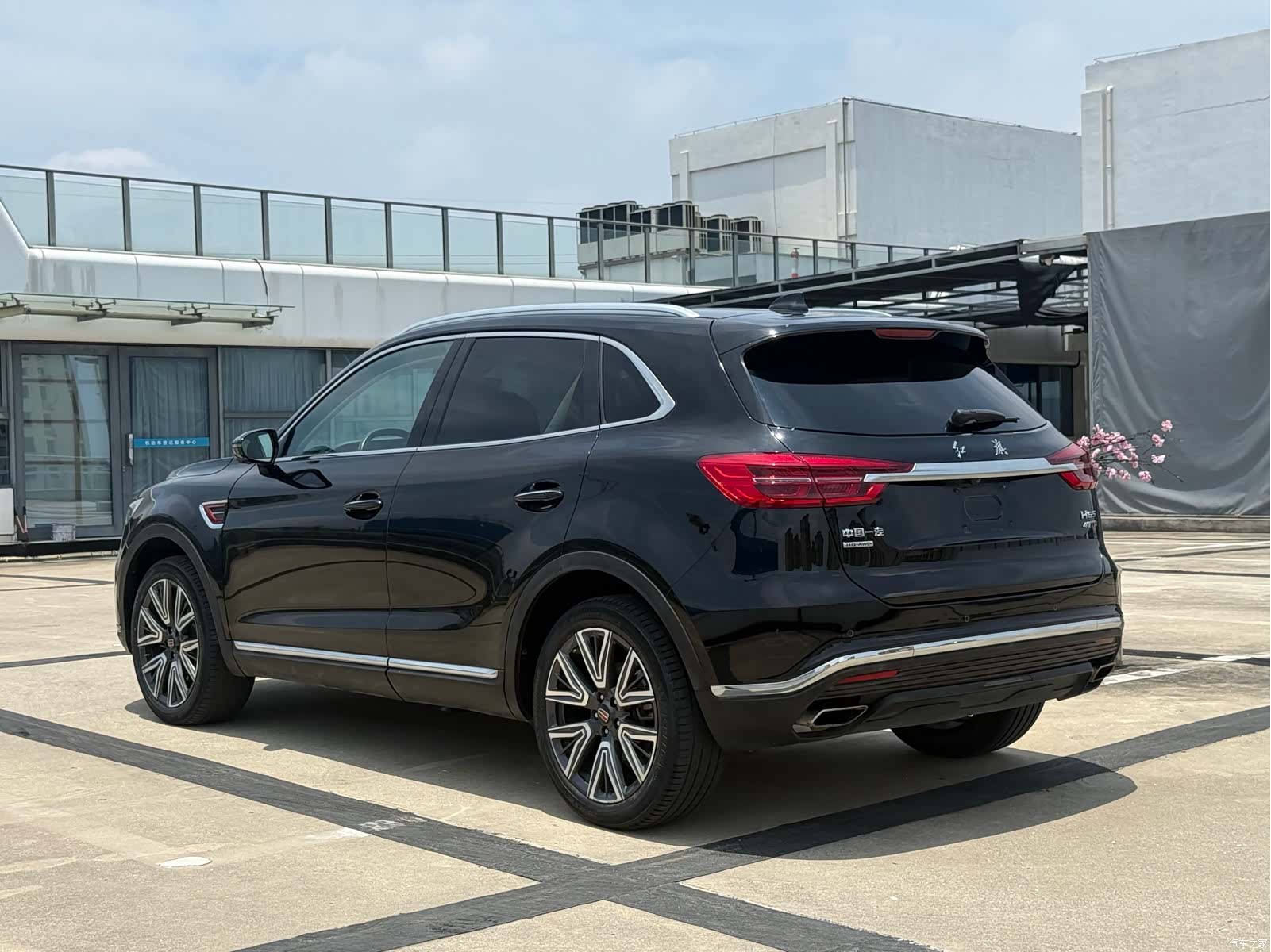 Hongqi HS5, 2022 14