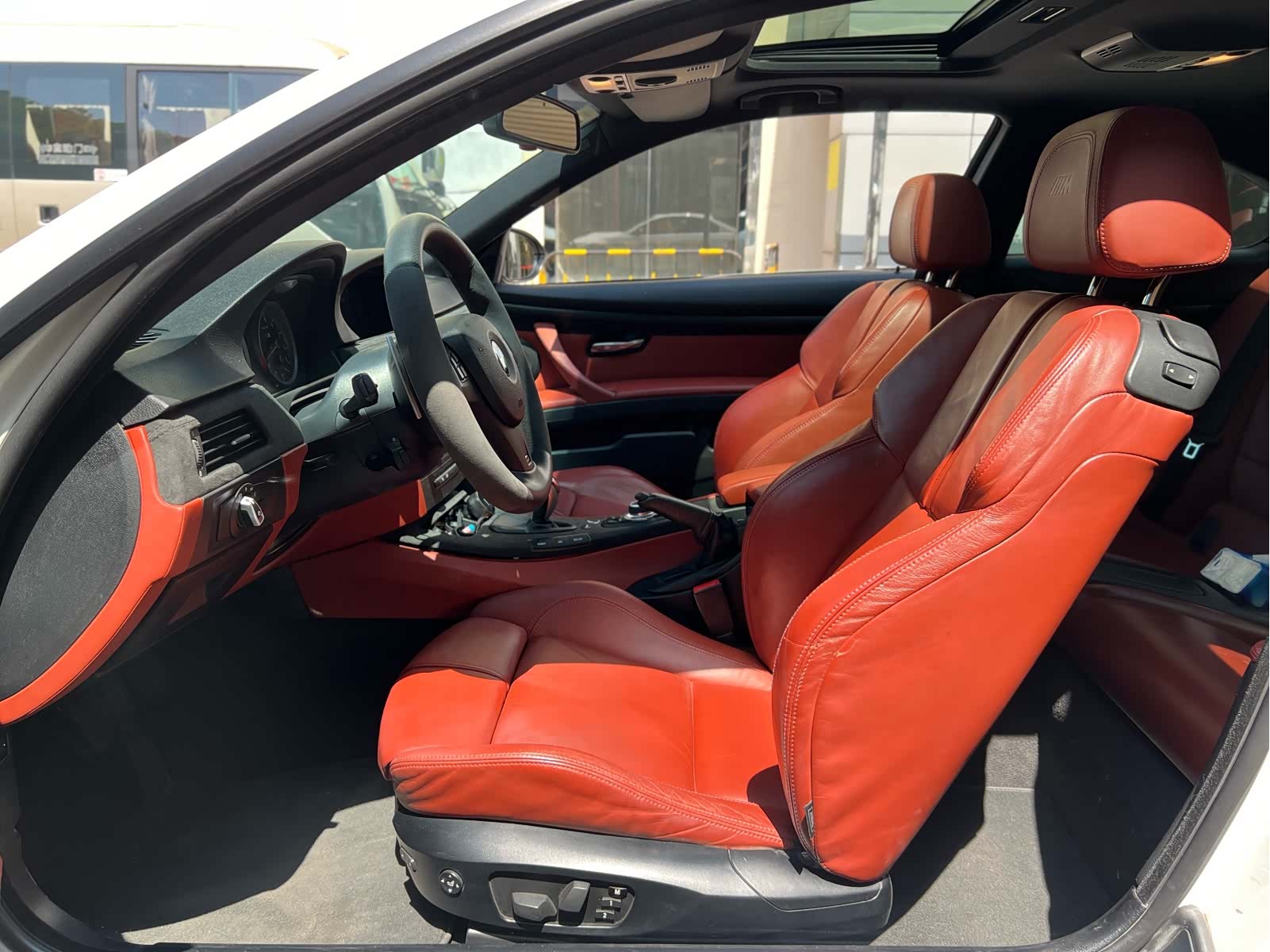 BMW M3, 2010 10