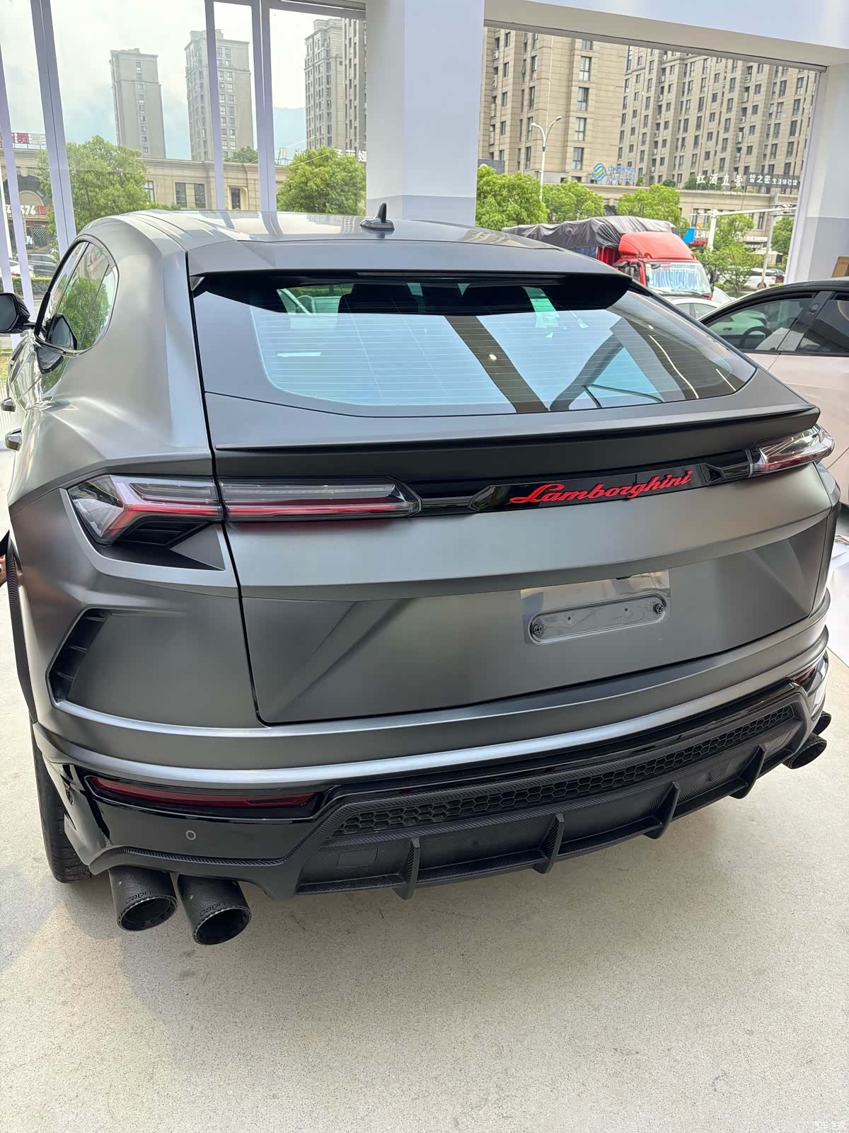 Lamborghini Urus, 2020 15