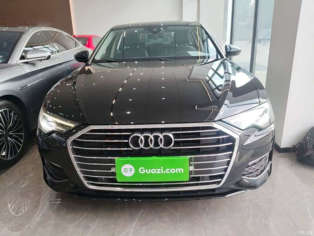 Audi A6L, 2021 3