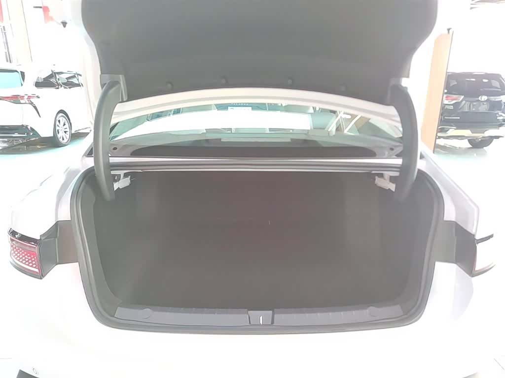 BYD Seal, 2025 19