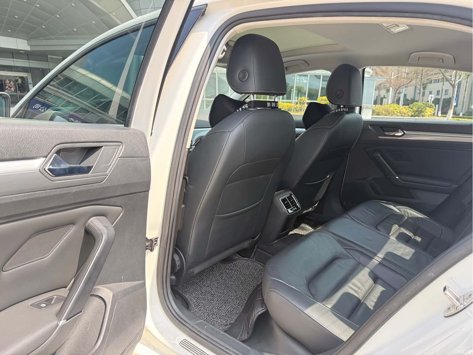 Volkswagen Lamando, 2016 8