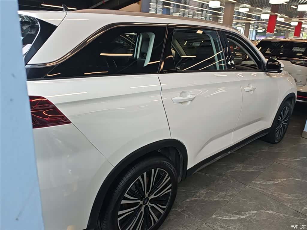 Changan X7, 2022 7