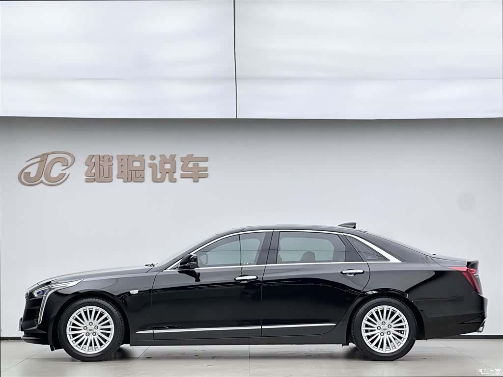 Cadillac CT6, 2022 3