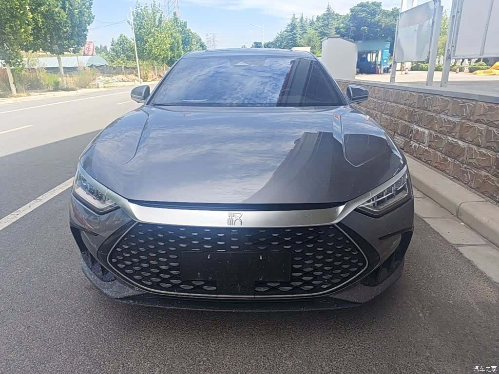 BYD Han, 2023 3