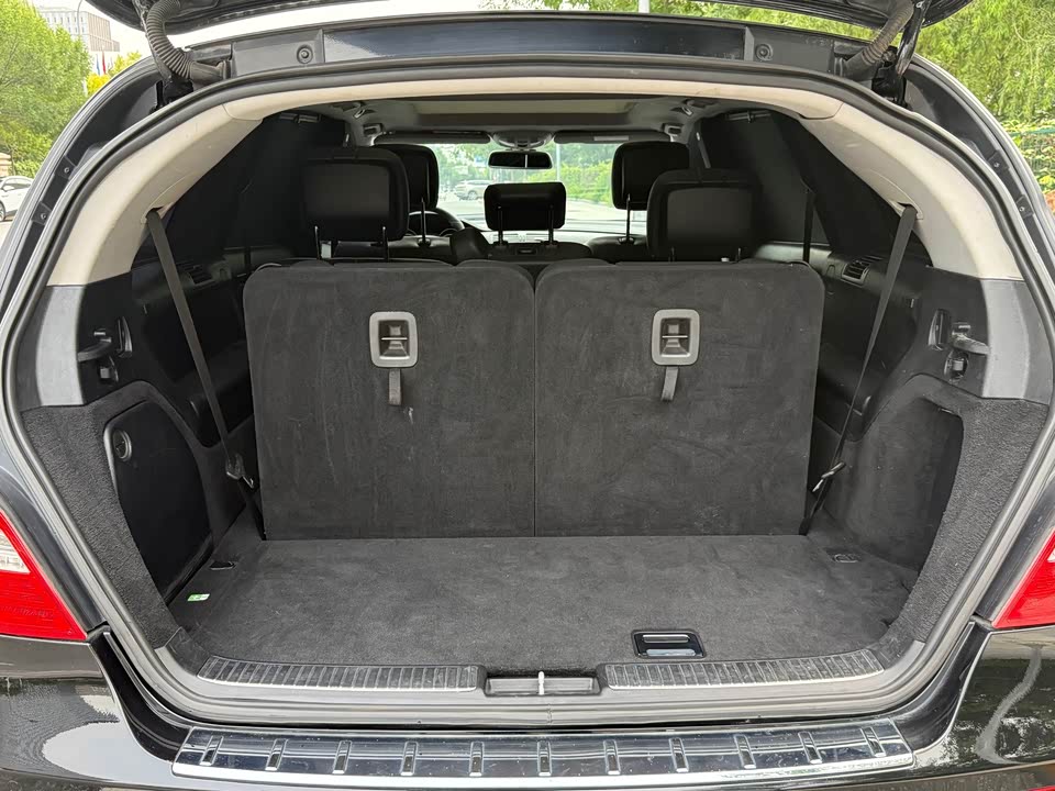 Mercedes-Benz R-class