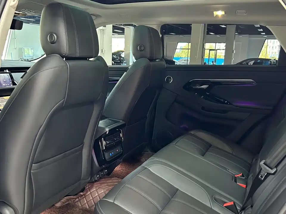 Land Rover Range Rover Aurora