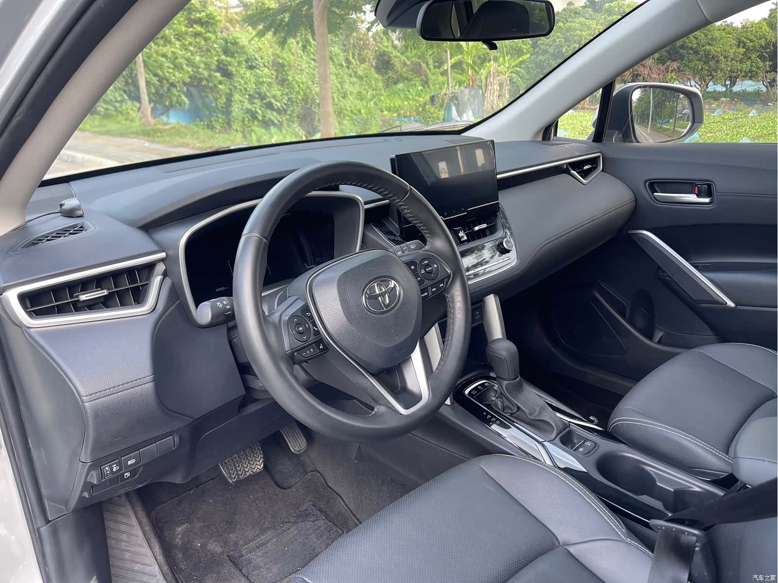 Toyota Frontlander, 2025 18