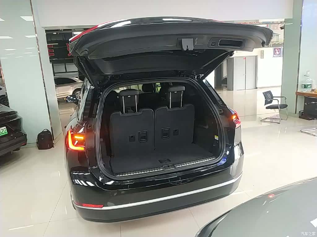 NIO ES8, 2022 19