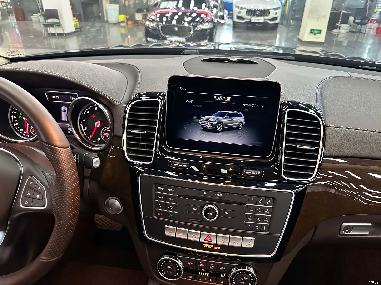 Mercedes-Benz GLS, 2019 28