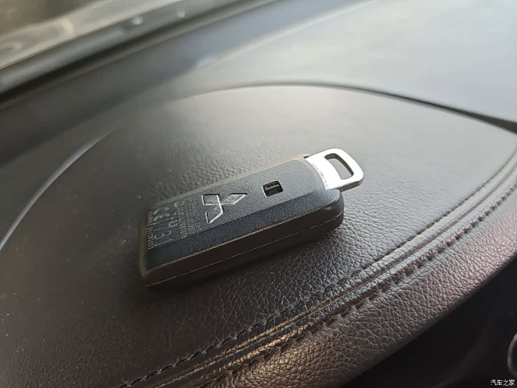 Mitsubishi Outlander, 2017 9