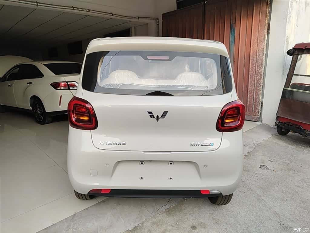 Wuling MINIEV, 2026 6