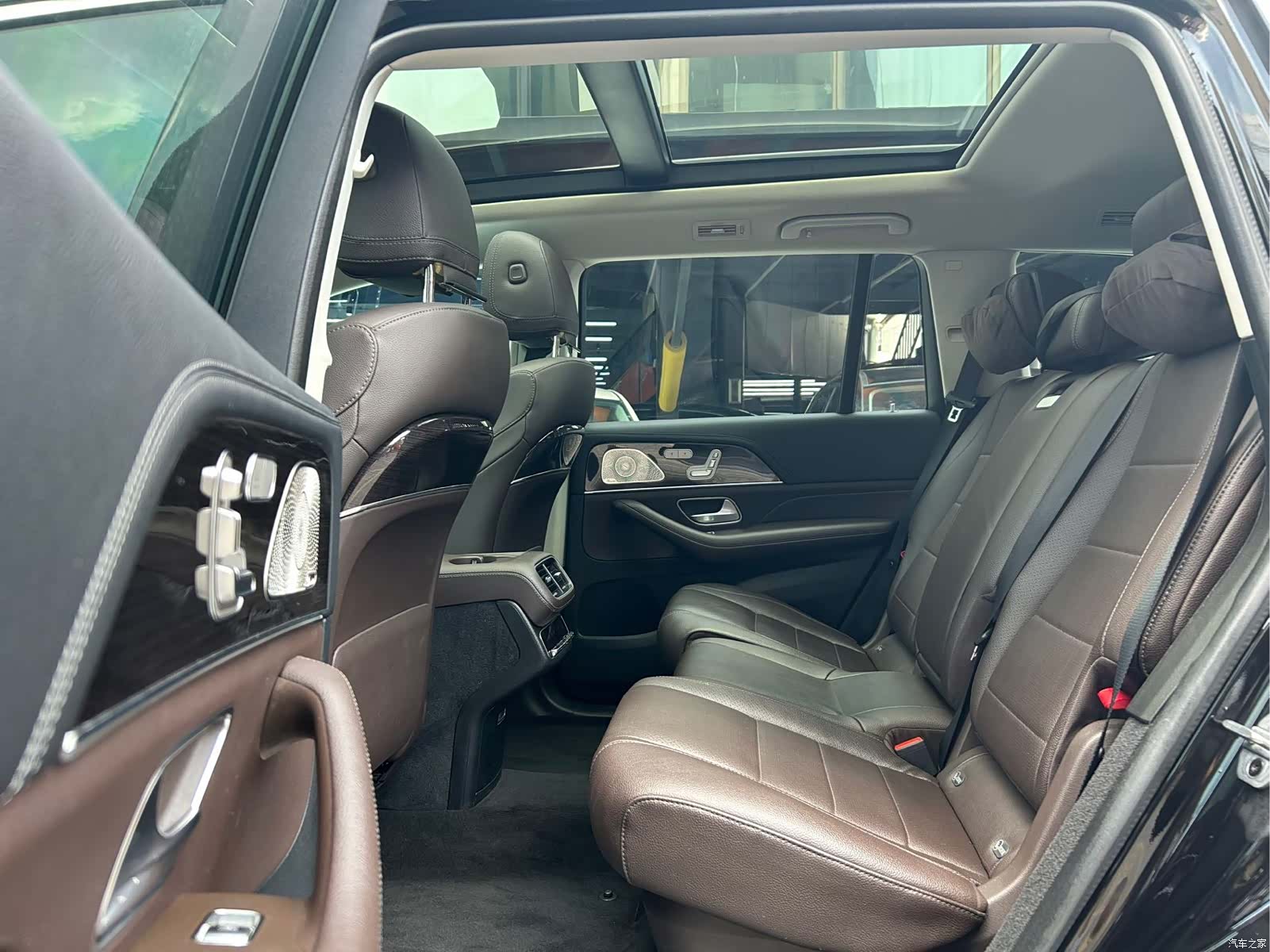 Mercedes-Benz GLS, 2021 13