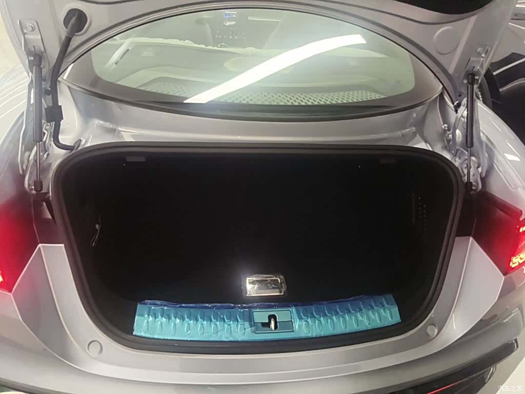 Neta GT, 2026 15