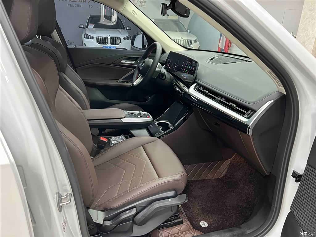 BMW X1, 2024 14