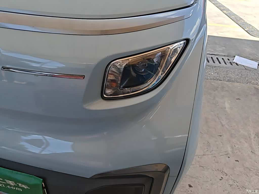 Wuling NanoEV, 2021 24