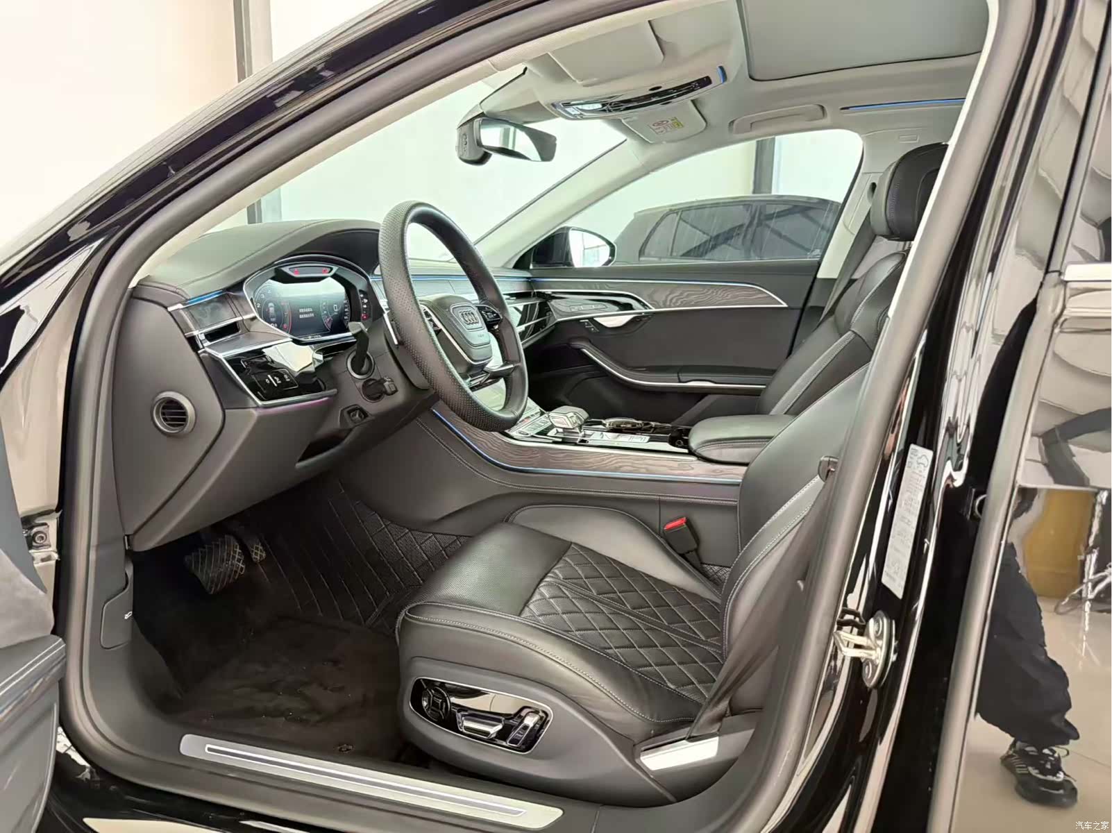 Audi A8L, 2024 7