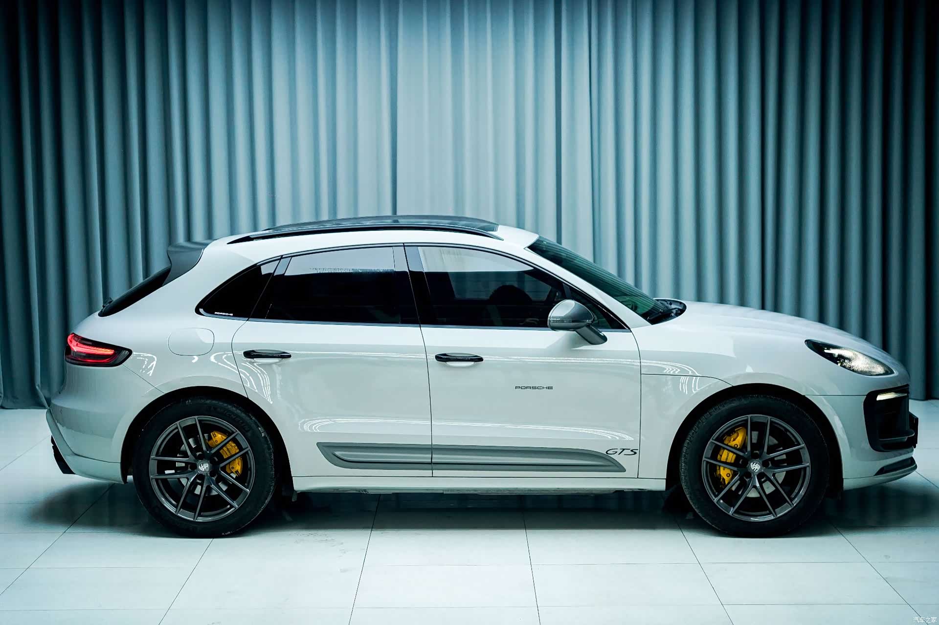 Porsche Macan, 2023 6