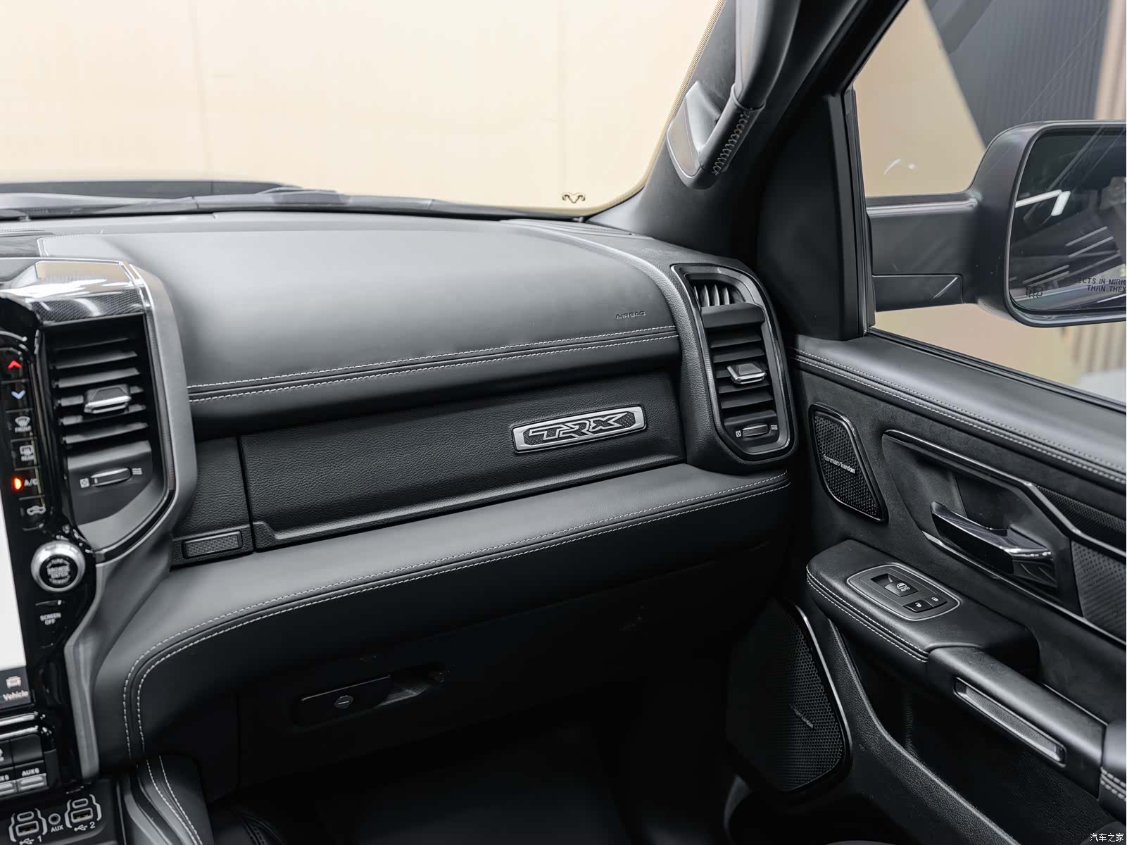 RAM Trucks, 2023 13