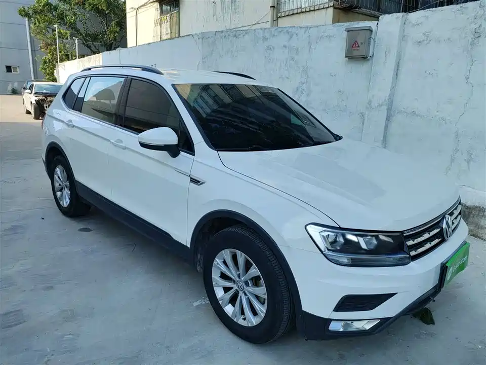 Volkswagen Tiguan L Volkswagen Tiguan L