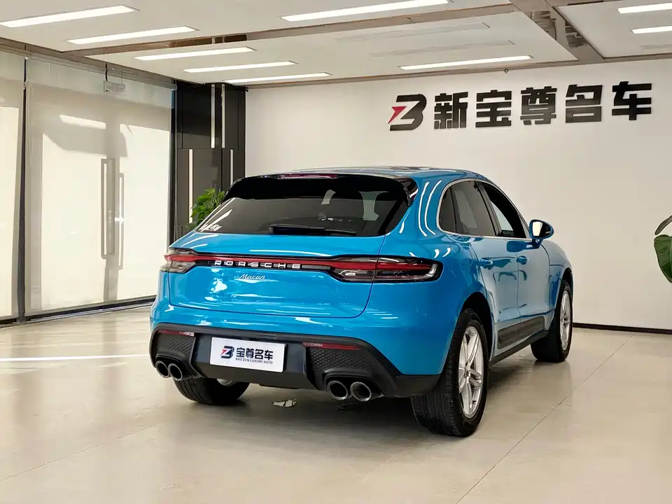 Porsche Macan