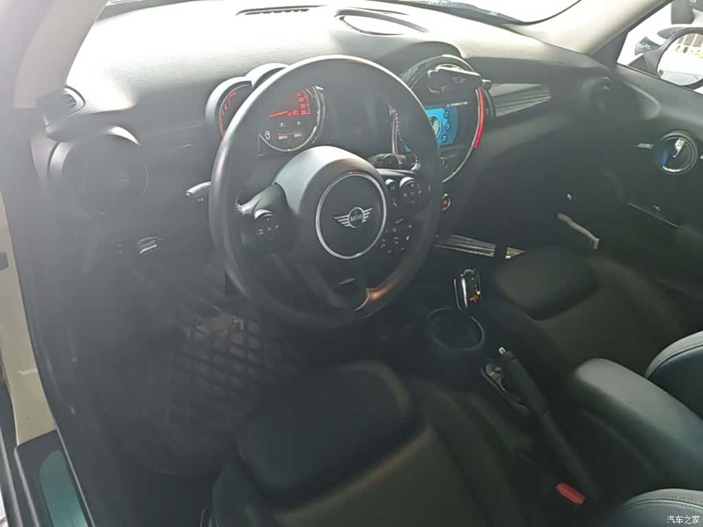 Mini Cooper, 2018 10