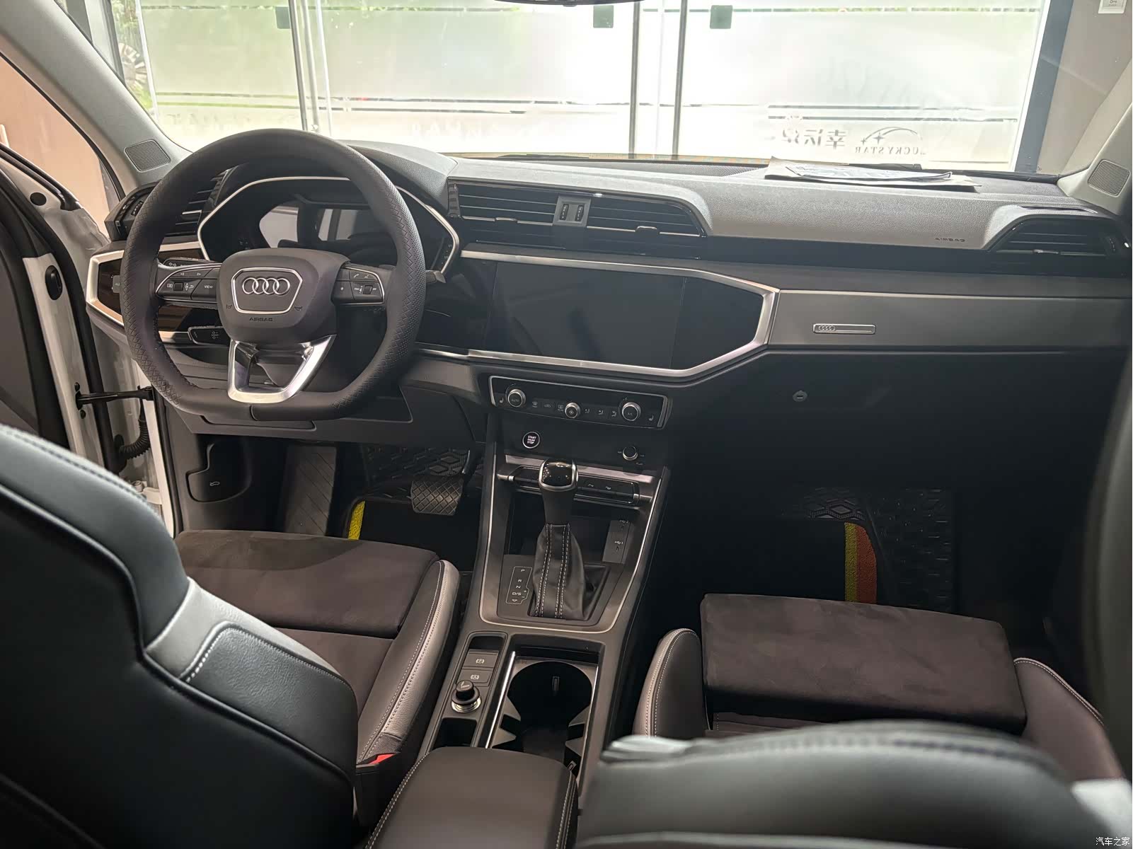 Audi Q3, 2022 18