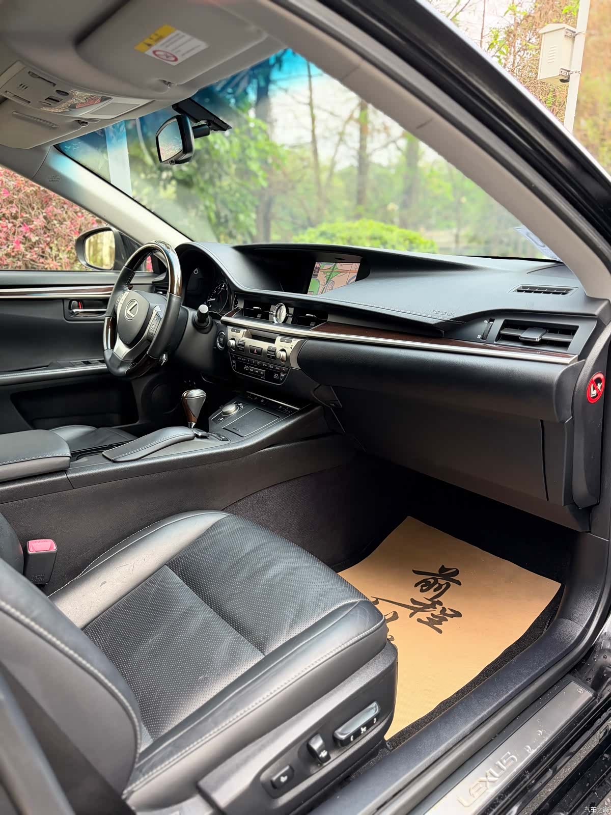 Lexus ES, 2014 17