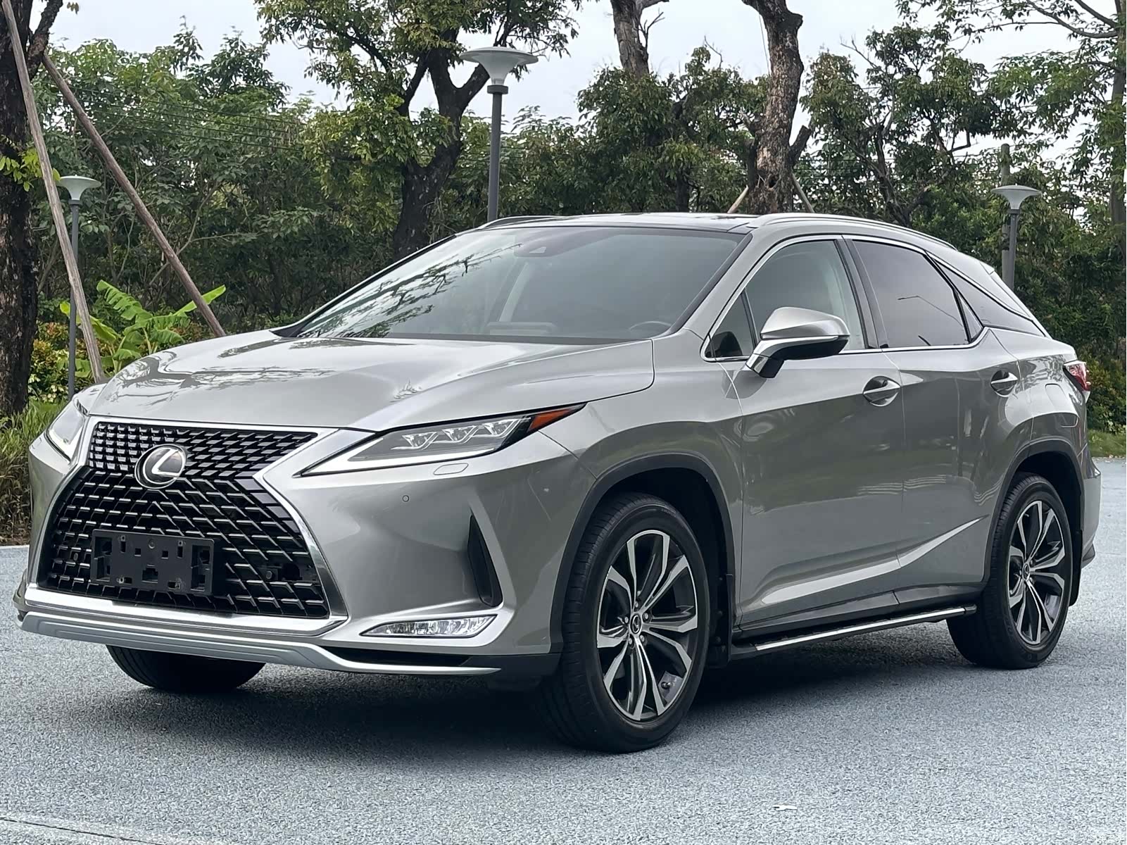 Lexus RX, 2021 1