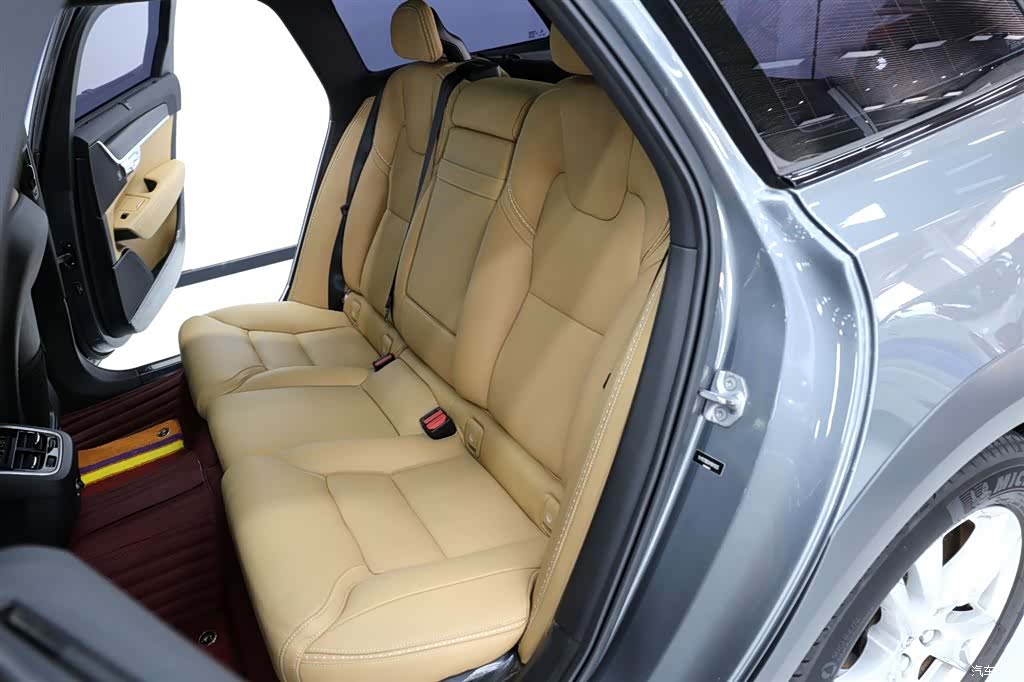 Volvo V90, 2017 8