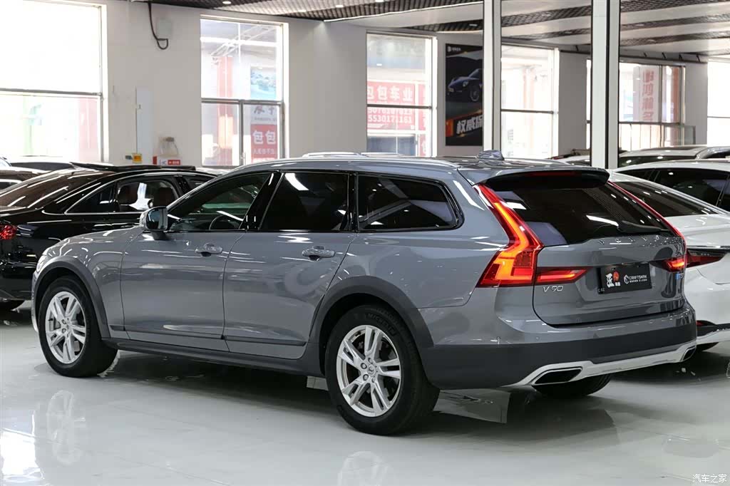 Volvo V90, 2017 22