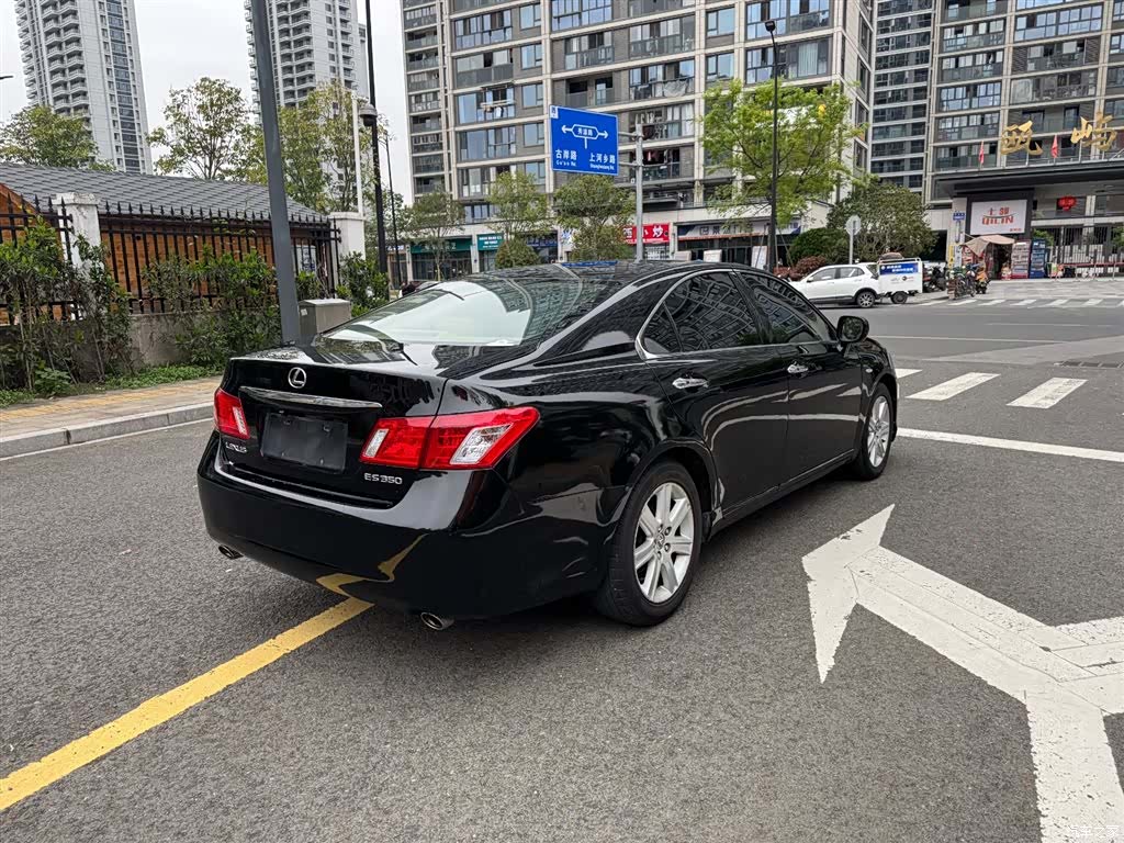 Lexus ES, 2009 6