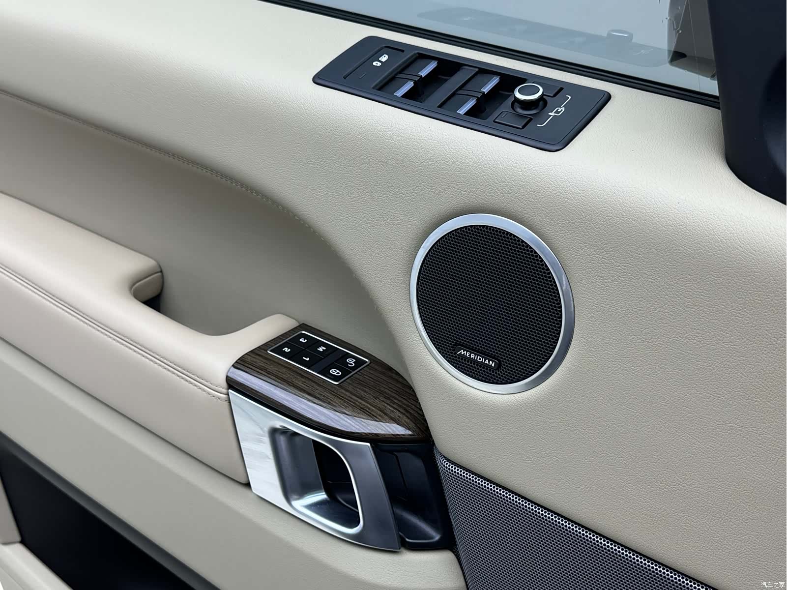 Land Rover Range Rover, 2015 13