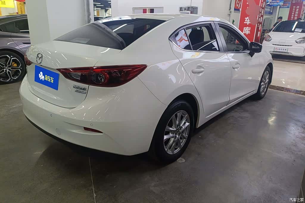Mazda Mazda3, 2017 3