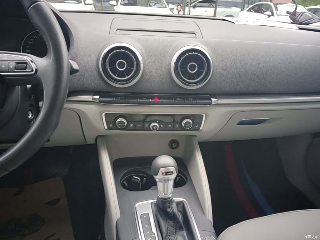 Audi A3, 2016 13