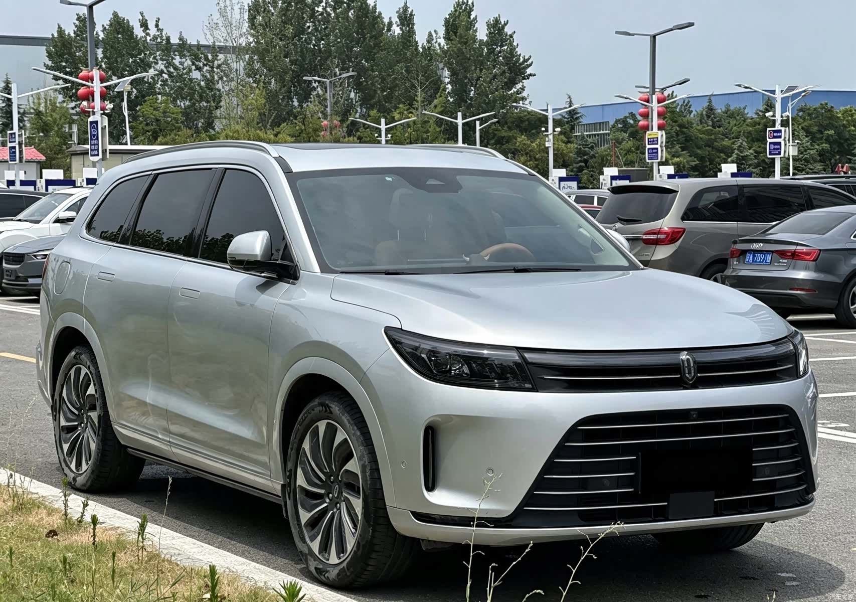 AITO M7, 2024 3