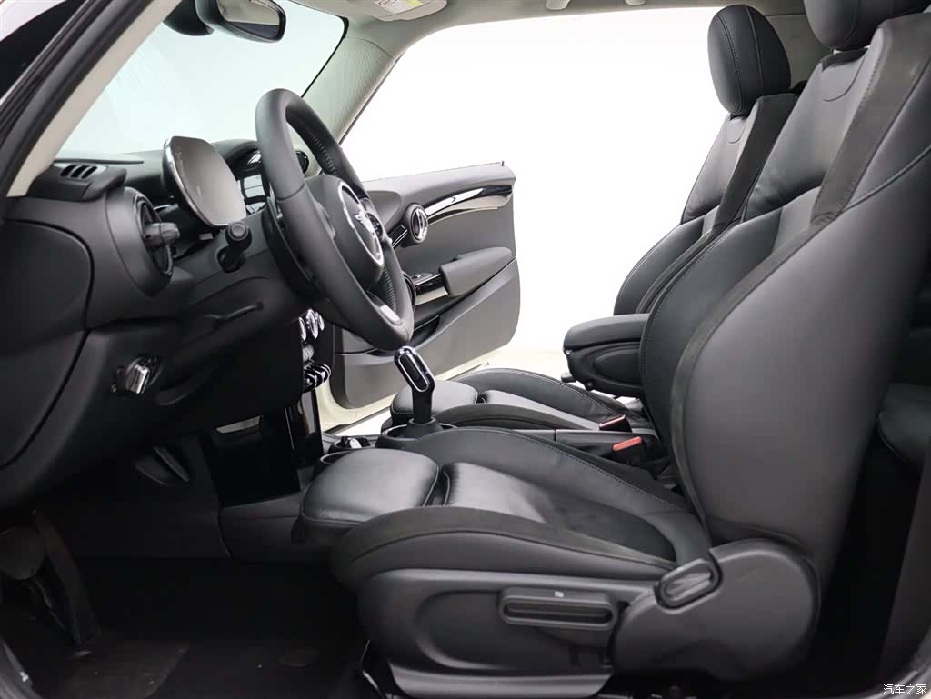 Mini Cooper, 2022 2