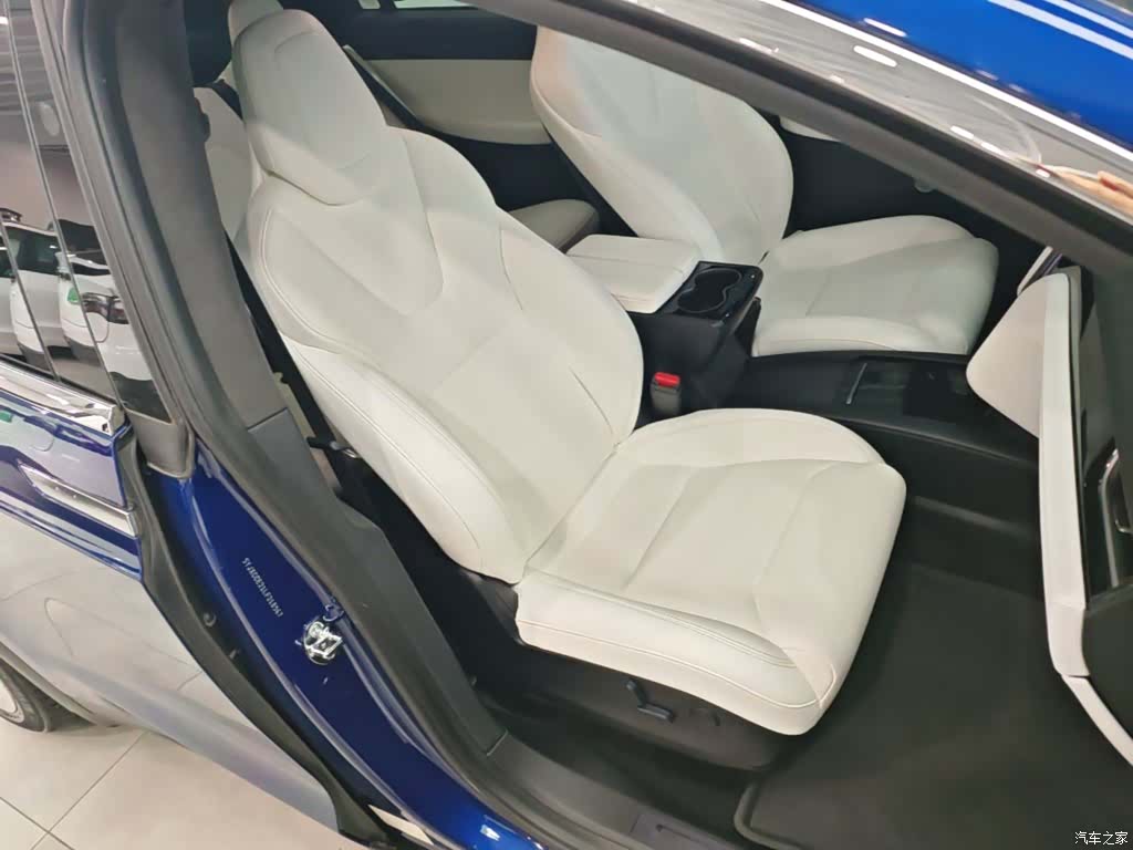 Tesla Model X, 2019 25