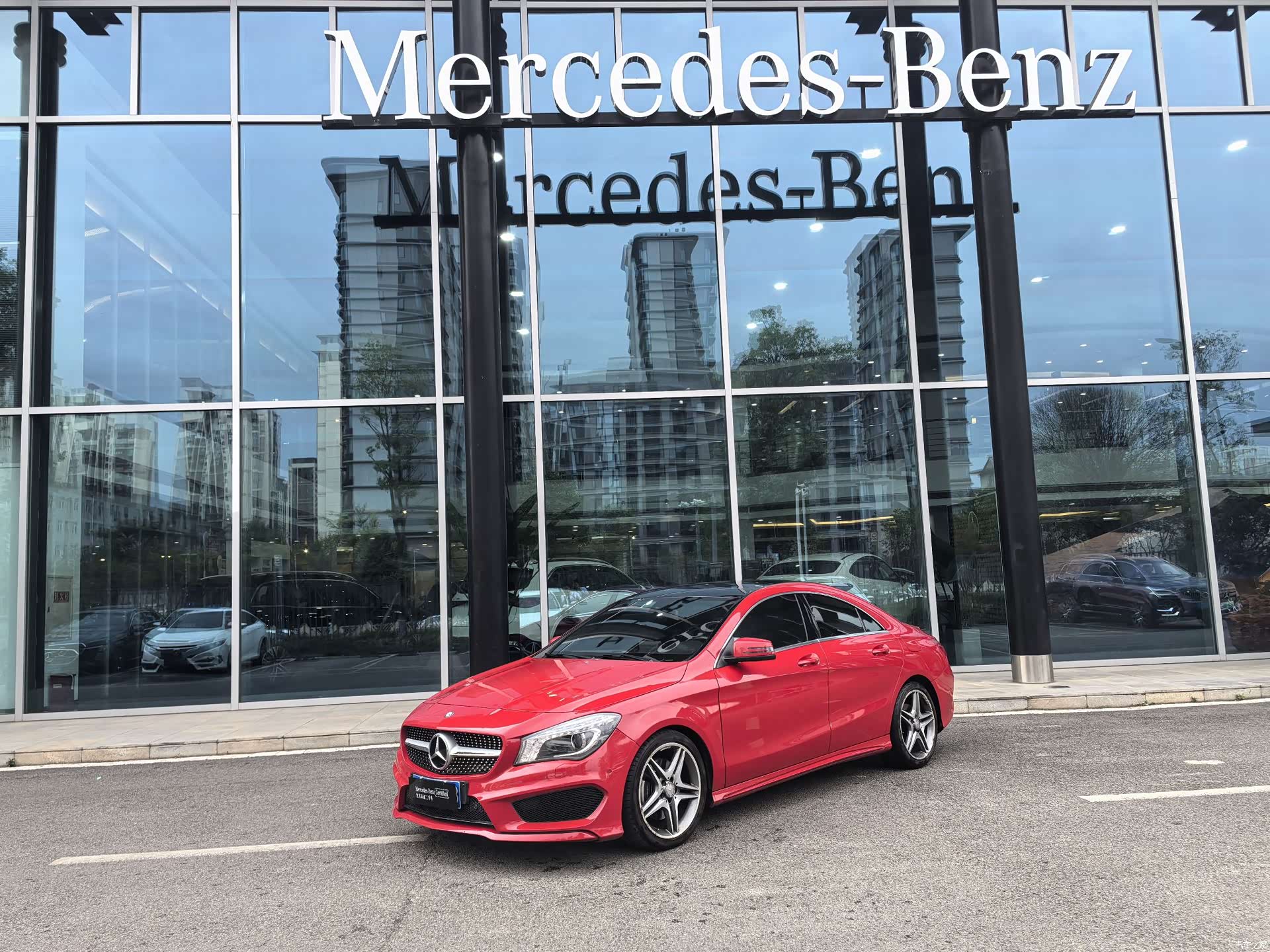 Mercedes-Benz CLA, 2015 1