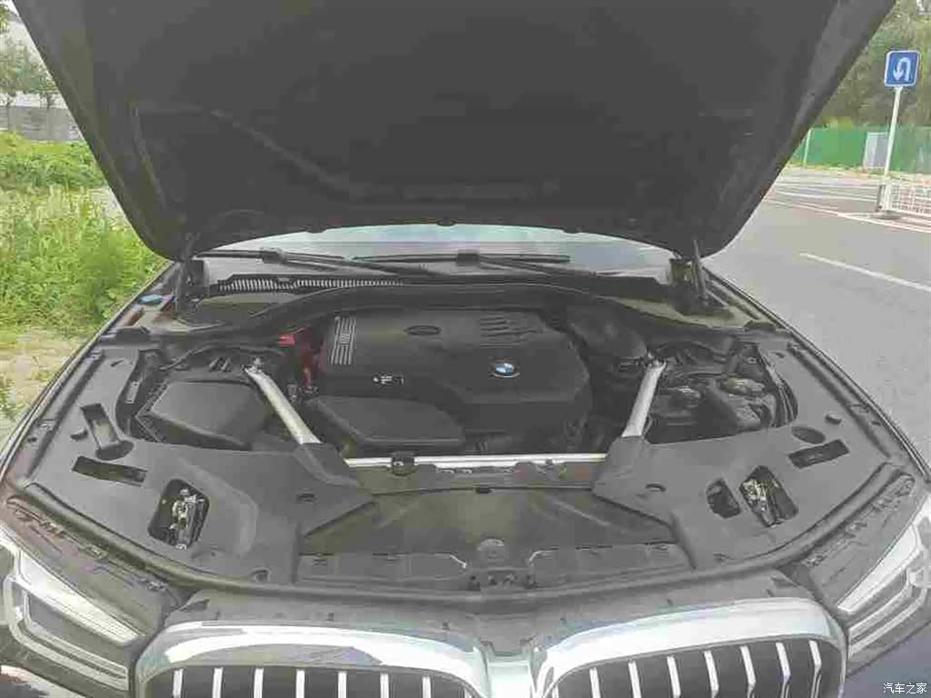 BMW 5 Series, 2022 8