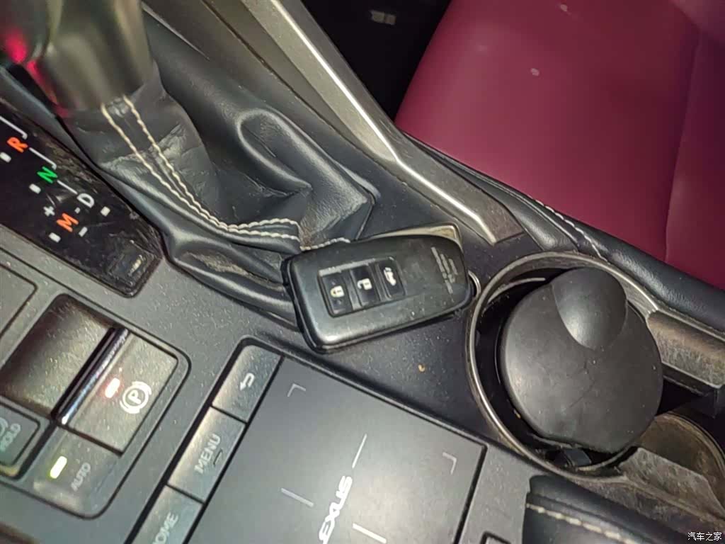 Lexus NX, 2018 9