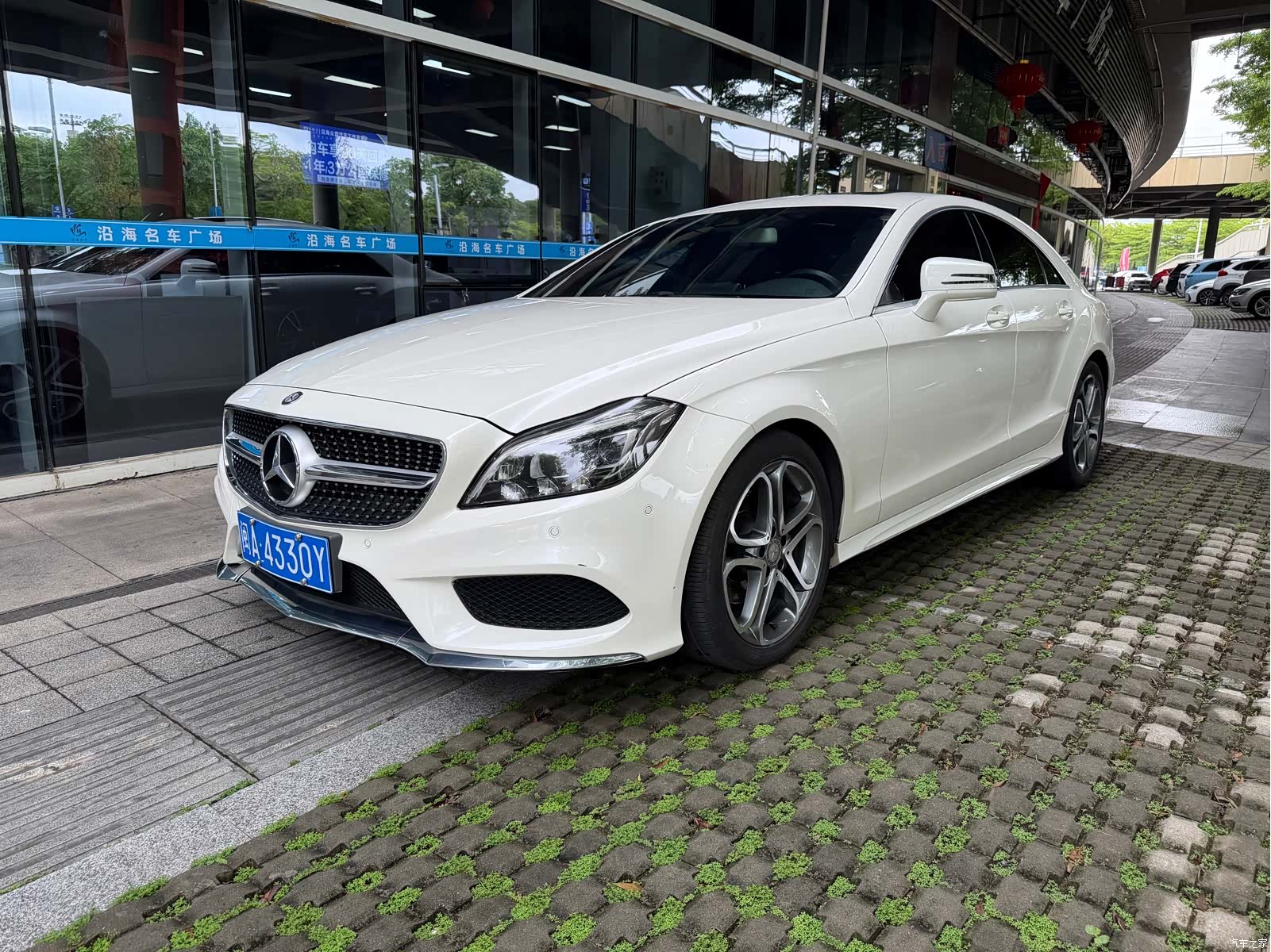 Mercedes-Benz CLS