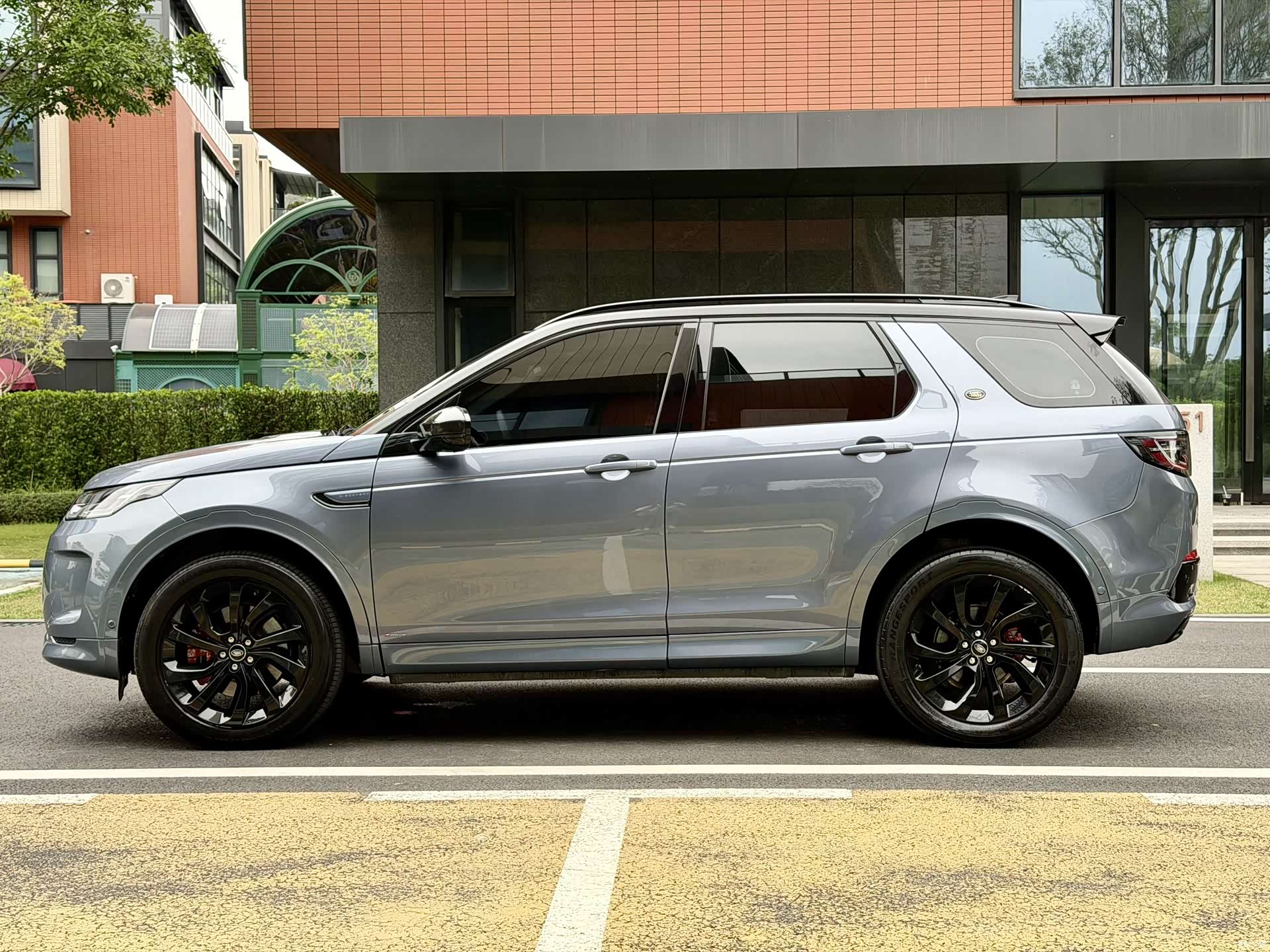 Land Rover Discovery, 2021 11