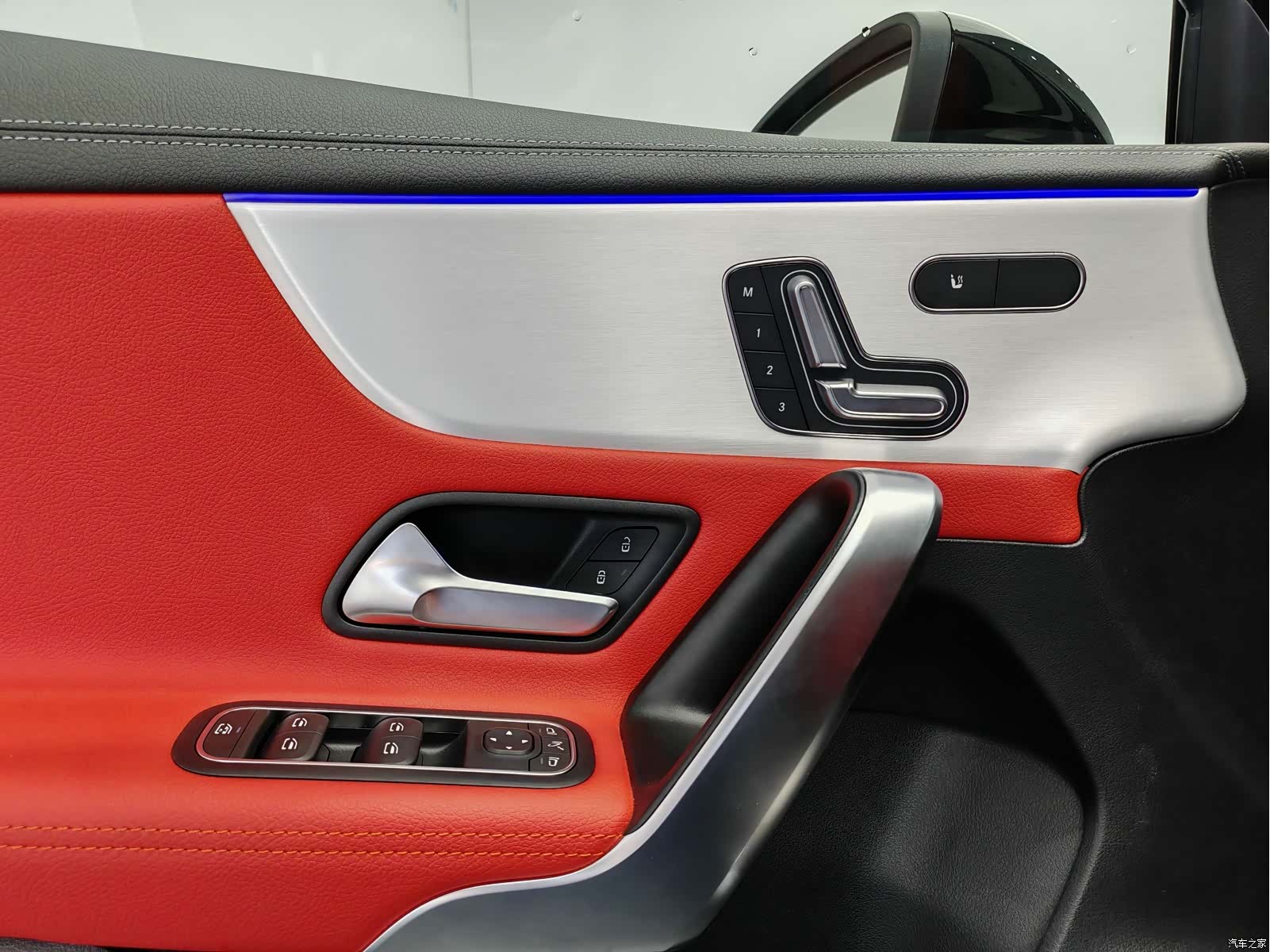 Mercedes-Benz A-Class, 2025 19